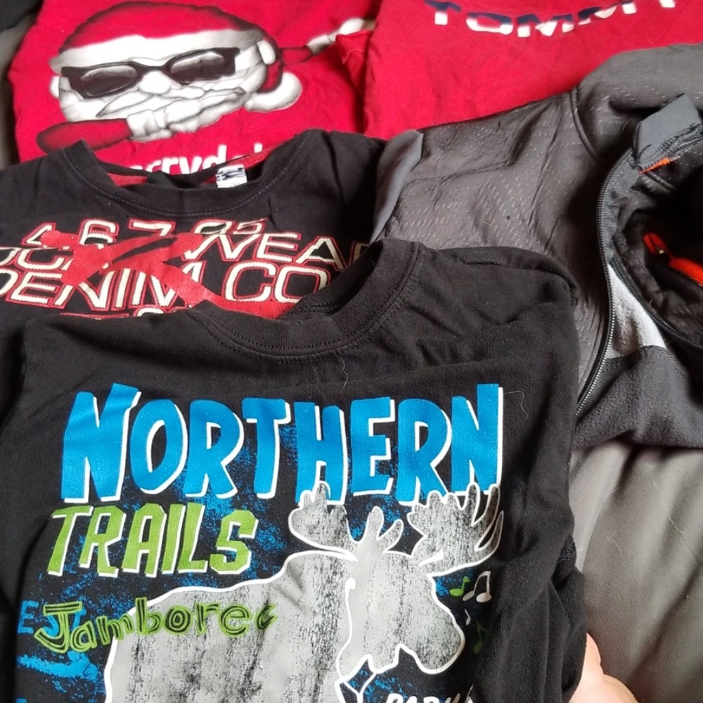 Bundle of boys shirts size 6/7 to 7/8